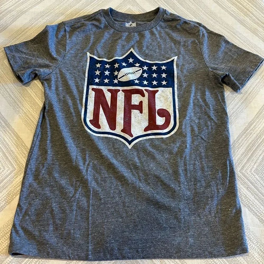 NFL Team Apparel Boys Grey Logo T-shirt